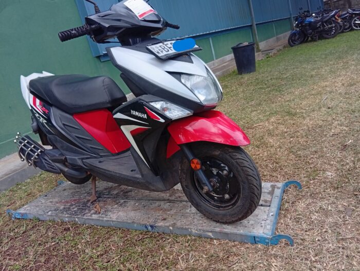 YAMAHA RAYZR - Image 2