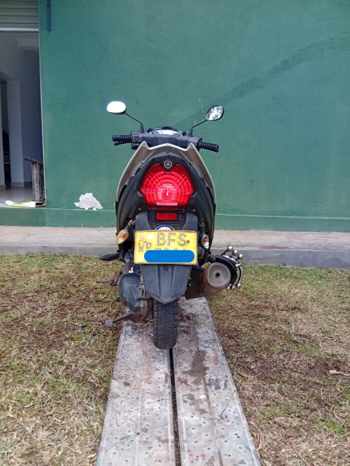 YAMAHA RAYZR - Image 6